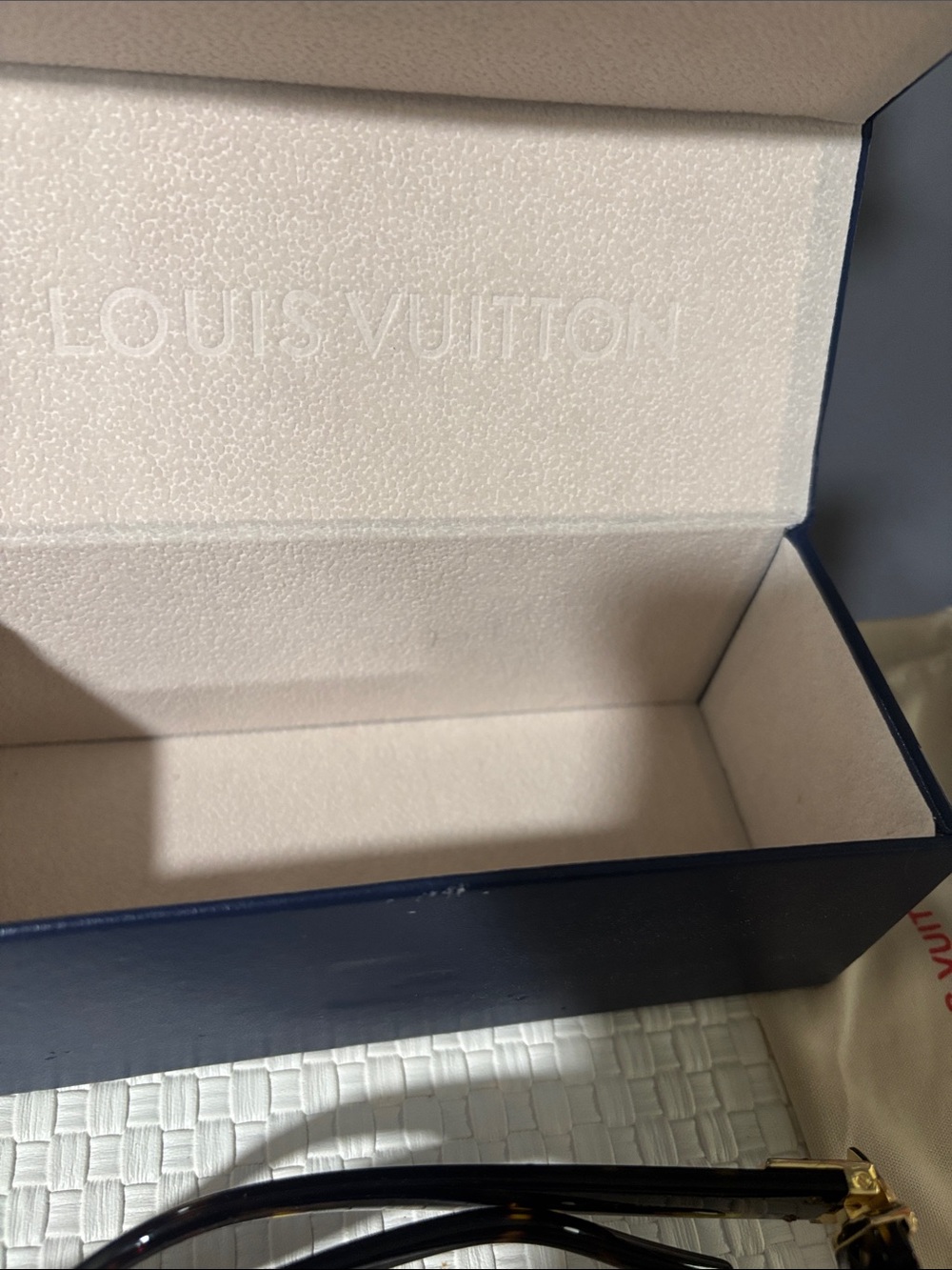 Louis Vuitton Tortoiseshell Sunglasses with Gold Trim - Picture 7 of 10